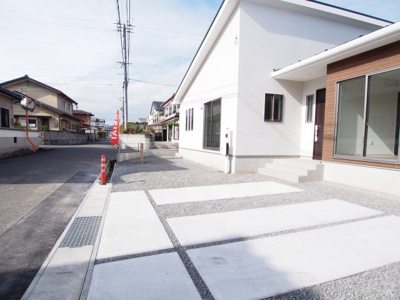 【駐車場】 | QUADRIFOGLIO　笹谷４期　１号棟