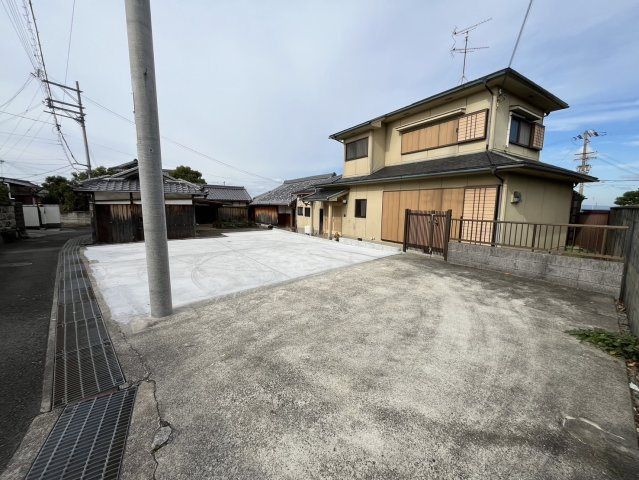 泉南郡岬町淡輪古民家付戸建の駐車場
