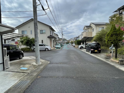 【前面道路含む現地写真】 | 松が丘５丁目