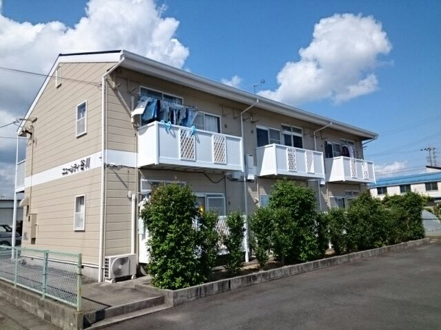 ニューシティ谷川の外観