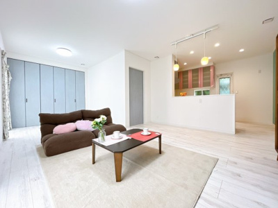 【居間・リビング】 | 前橋市上泉町　中古住宅