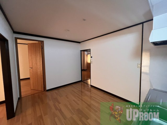 川地ハイツの居間・リビング