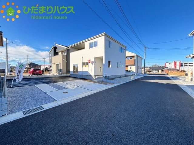 東松山市石橋　2期　新築一戸建て　アーバンスタイル　01の前面道路含む現地写真