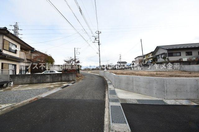 売地　山寺　分譲地　区画⑤　76.34坪の周辺
