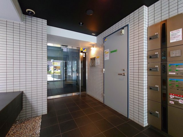 リヴシティ文京本郷のエントランス