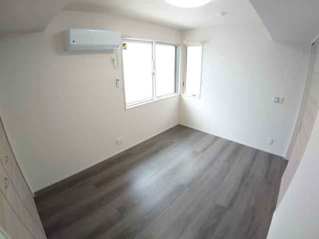 【寝室】 | O-crest池田桃園