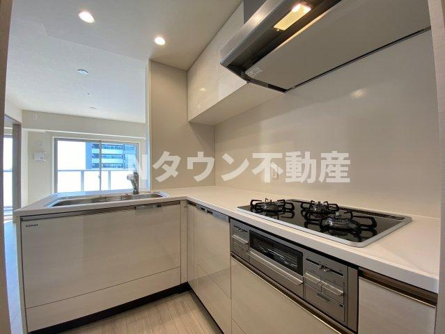 【キッチン】 | プレサンスジェネ新栄町駅前葵 | キッチンでお料理をお楽しみください
