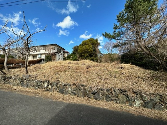 【前面道路含む現地写真】 | 大室高原別荘地　売地