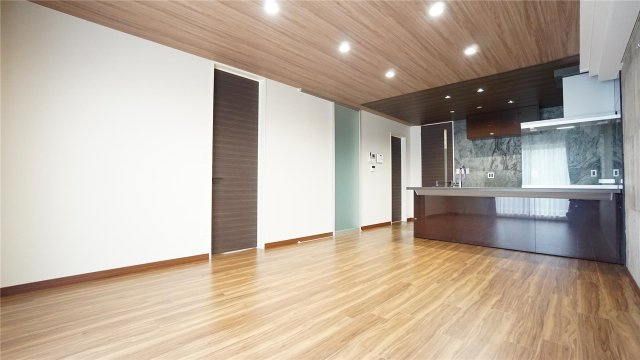 ヒルズレジデンシャルS12の居間・リビング