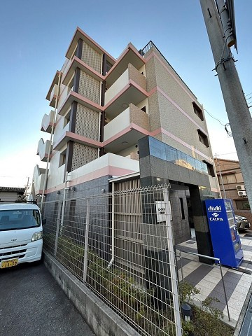 尼崎市昭和南通８丁目の賃貸マンションの外観