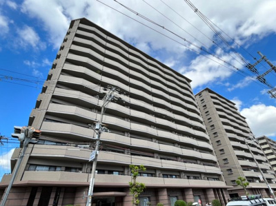 【外観】 | ローレルコート茨木西館