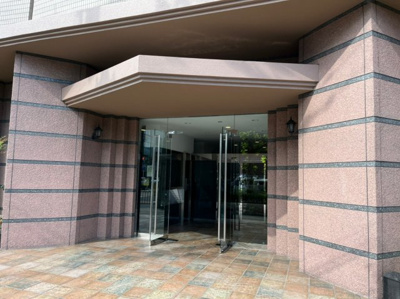 【エントランス】 | ローレルコート茨木西館