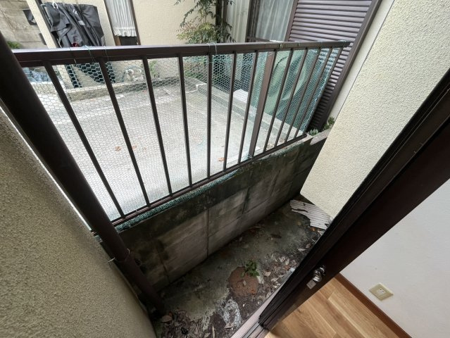 左京区修学院坪江町　戸建のバルコニー