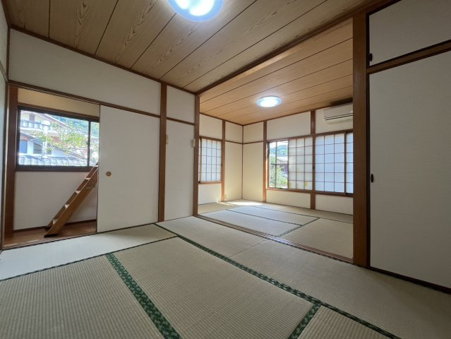 左京区修学院坪江町　戸建の和室