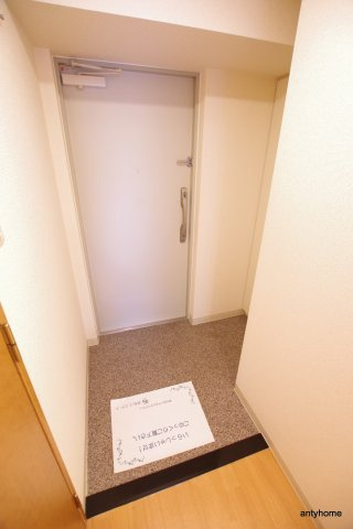 ビバーチェ鷺洲　仲介手数料無料の玄関
