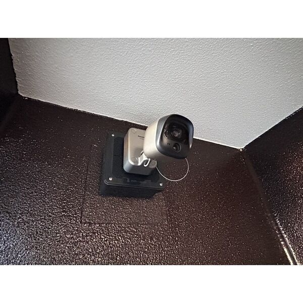 プラスビルの設備