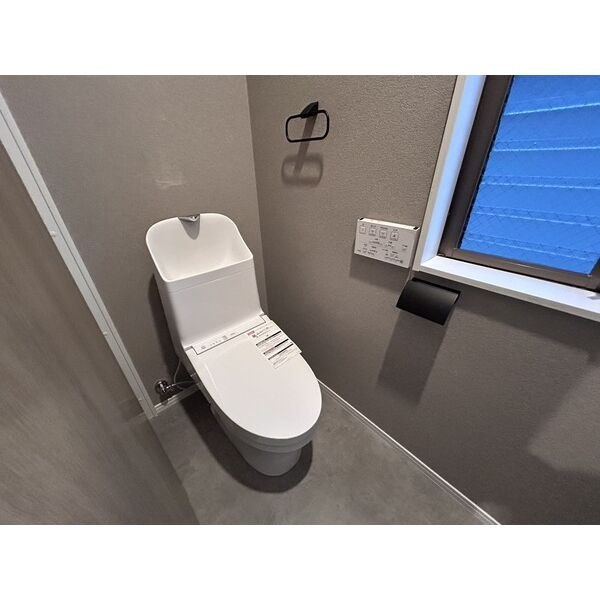 プラスビルのトイレ