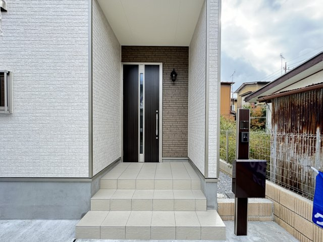 三郷市戸ヶ崎新築戸建（戸ヶ崎５期）のエントランス|エントランス・玄関ポーチ
