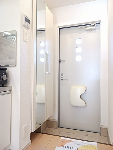 ピュアハイツの玄関