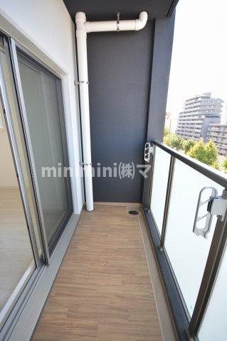 アドバンス西梅田ジェイスのバルコニー