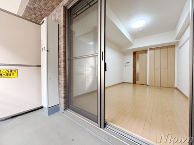 【バルコニー】 | プレサンス栄メディパーク | バルコニー付きです