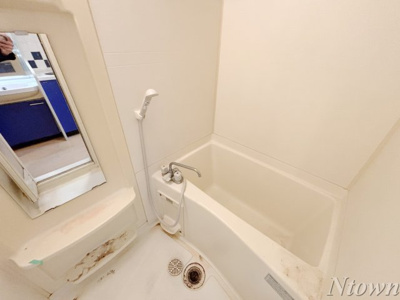 【浴室】 | プレサンス栄メディパーク | 日々の暮らしに欠かせないお風呂です