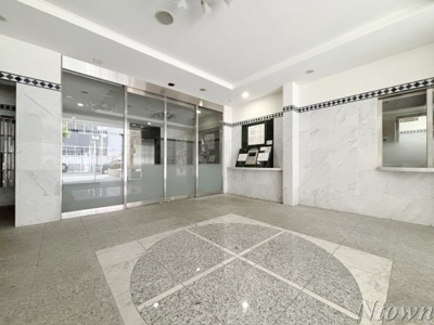 【エントランス】 | プレサンス栄メディパーク | 落ち着いたエントランスです