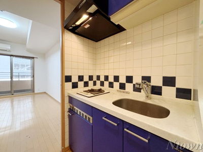 【キッチン】 | プレサンス栄メディパーク | 使いやすいキッチンです