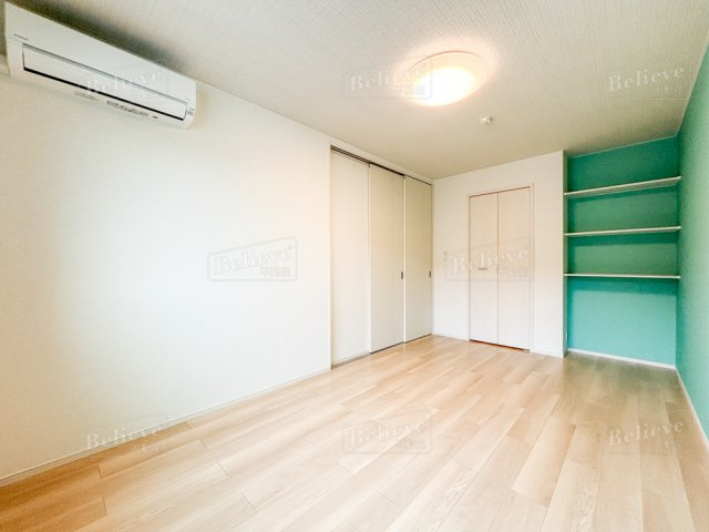 エクスプローラーの寝室|クローゼット付の洋室です☆