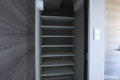 【収納】 | プレサンス ロジェ 栄パークサウス | 十分な収納スペースがあります