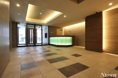 【ロビー】 | プレサンス ロジェ 栄パークサウス | ゆとりのあるロビーです