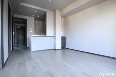 【居間・リビング】 | プレサンス ロジェ 栄パークサウス | ゆったりとした居間です