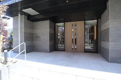 【エントランス】 | プレサンス ロジェ 栄パークサウス | エントランスです