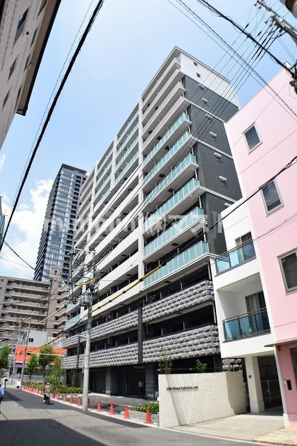 プレサンス玉造駅前の外観