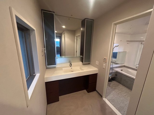 ザ・ハウス住吉本町のロビー