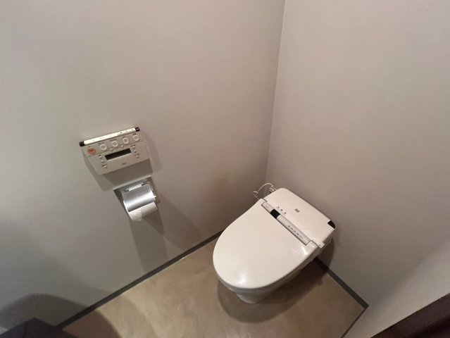 ザ・ハウス住吉本町のトイレ