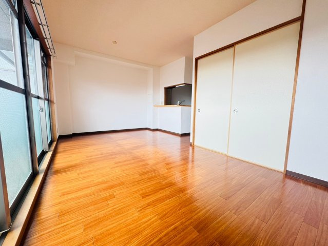 ヴェルドミールステラの居間・リビング