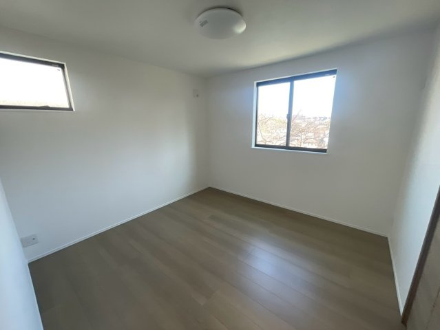 横浜市旭区白根7丁目 新築戸建て【仲介手数料無料】