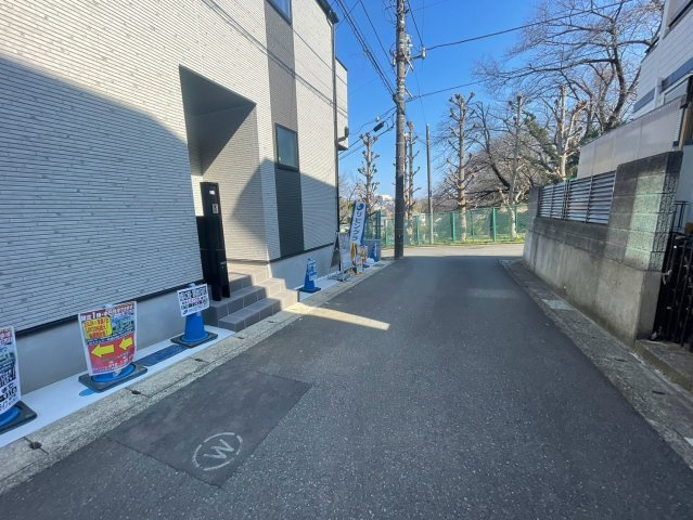 横浜市旭区白根7丁目 新築戸建て【仲介手数料無料】