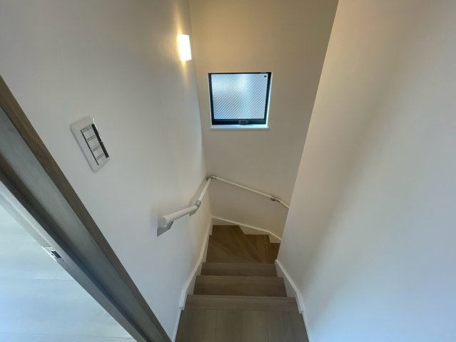 横浜市旭区白根7丁目 新築戸建て【仲介手数料無料】