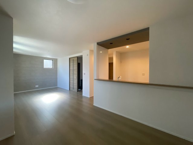 横浜市旭区白根7丁目 新築戸建て【仲介手数料無料】