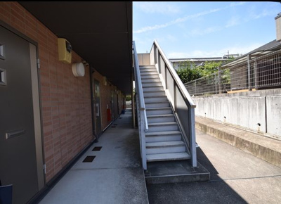 【エントランス】 | サンアムール杉山手