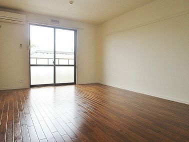 【居間・リビング】 | サンアムール杉山手