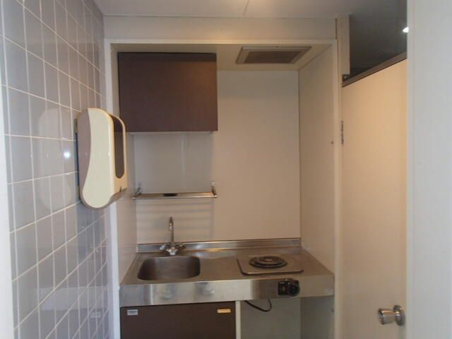 第一鈴重ビルのキッチン