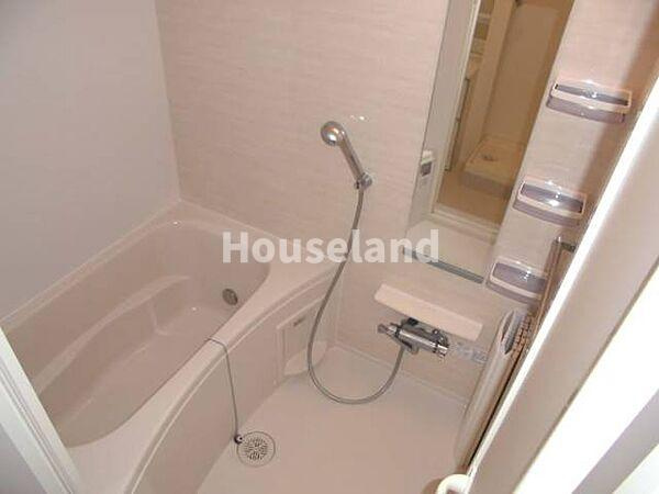 メゾン ボワの浴室