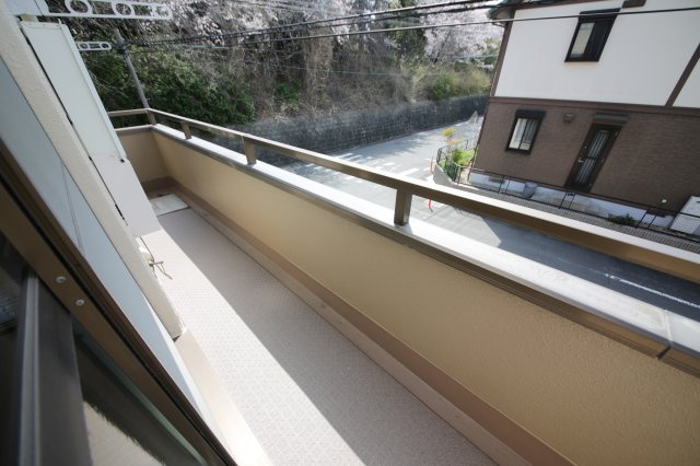 A&S KATO KI B棟のバルコニー