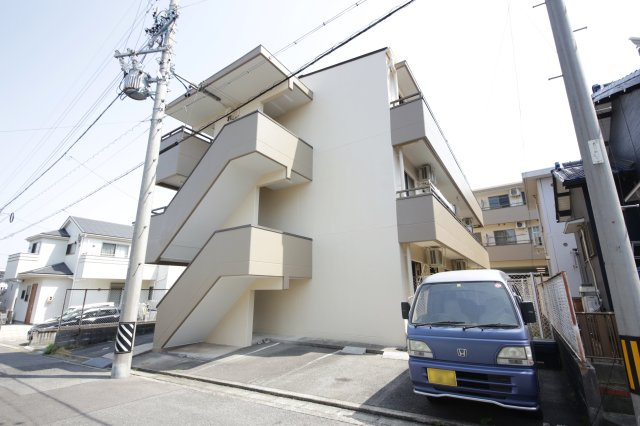 A&S KATO K1 A棟の駐車場