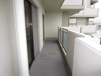 【バルコニー】 | エバンタイユ22