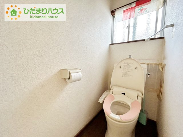 日立市若葉町　中古戸建のトイレ|小窓付きの明るいトイレとなります(^^)/
