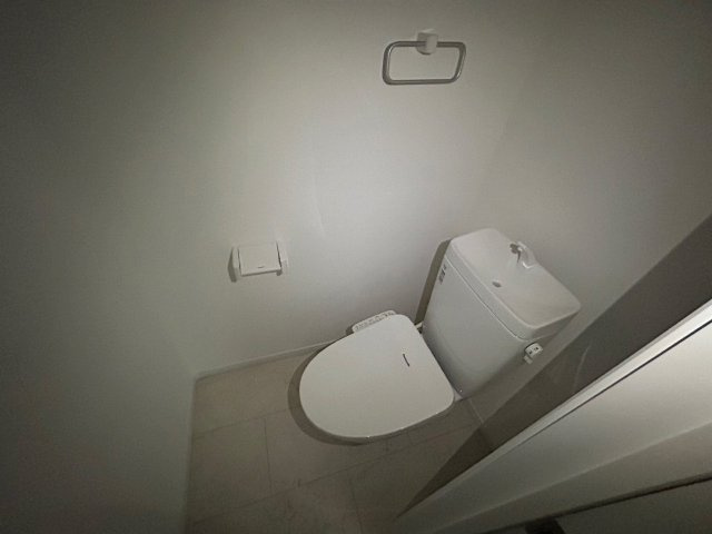 AJ西船橋003のトイレ|落ち着いたトイレです